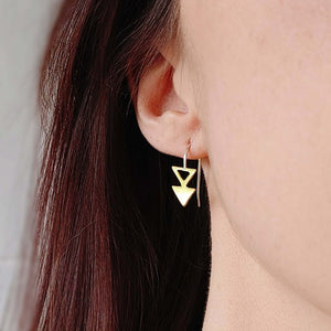 Dart earrings Smitted Studio