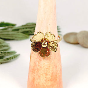 Sweet Pea Flower Ring Smitted Studio