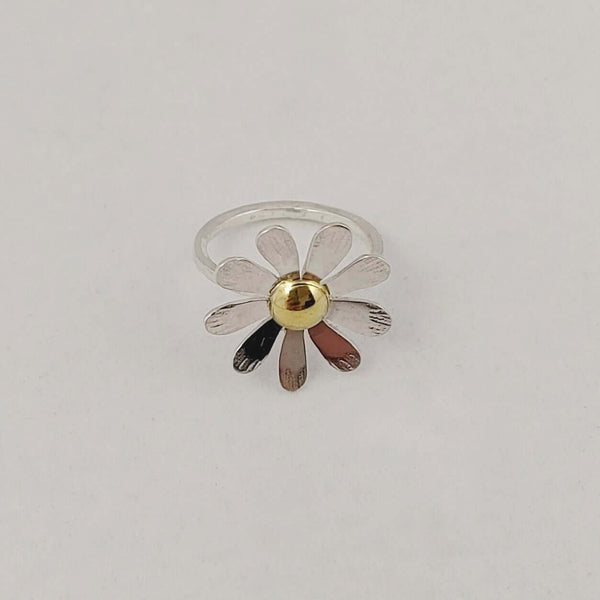 Daisy Ring Smitted Studio