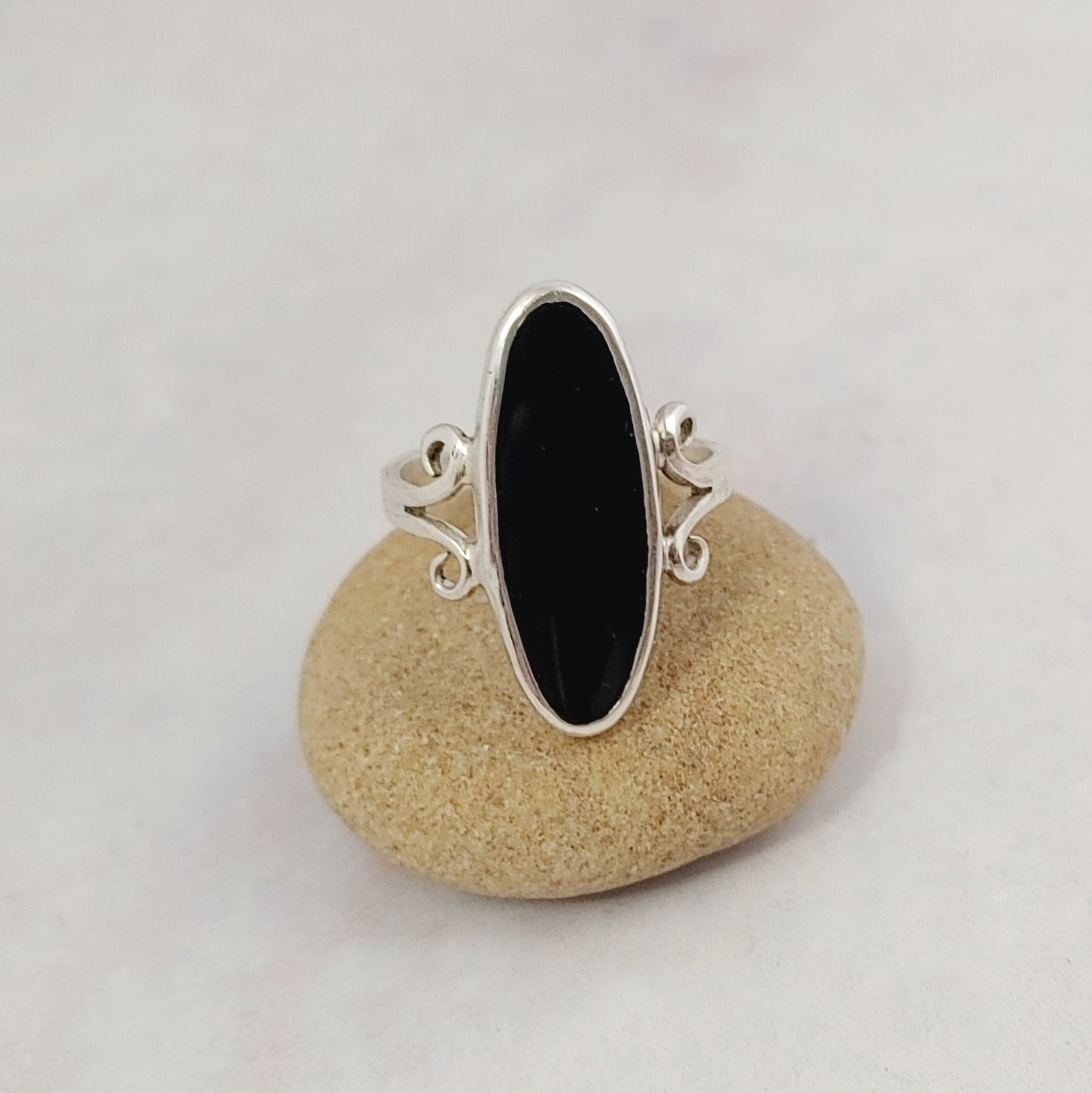 Noir Onyx Ring Smitted Studio